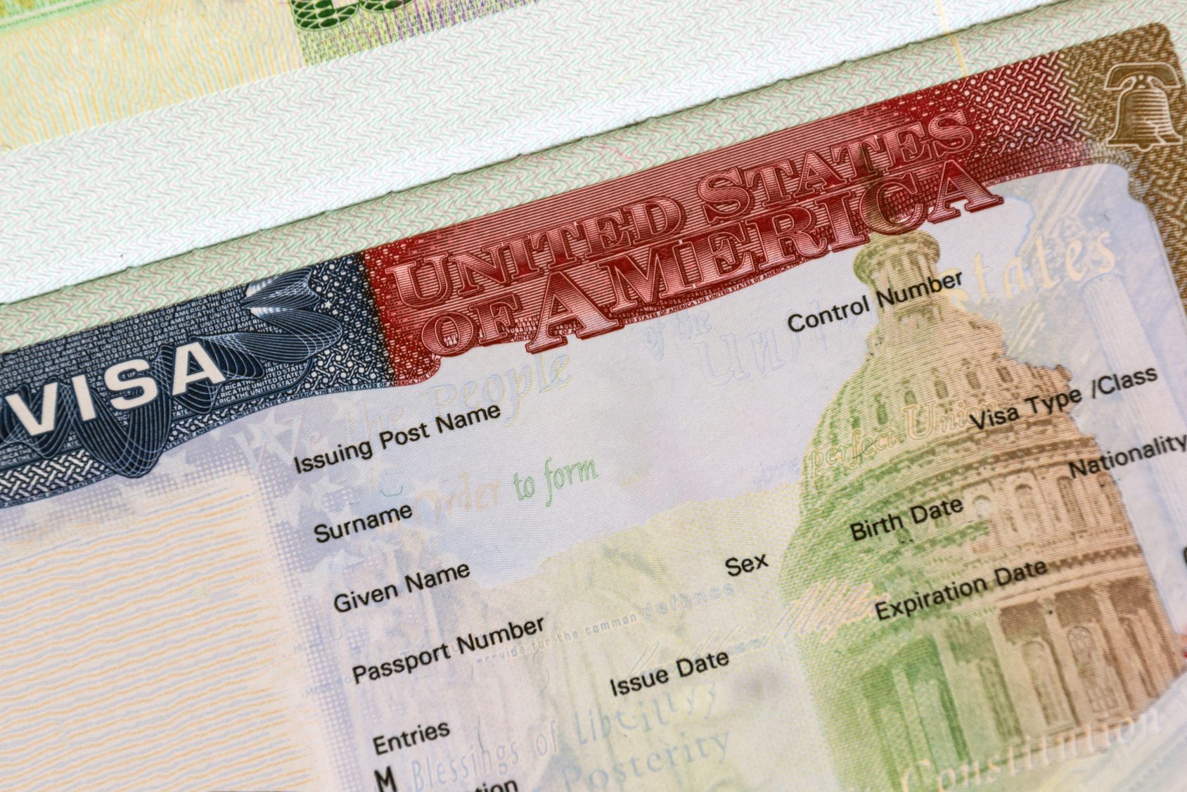 More People Enter the United States on Valid Visas and Overstay Than Those Who Cross Ilegally